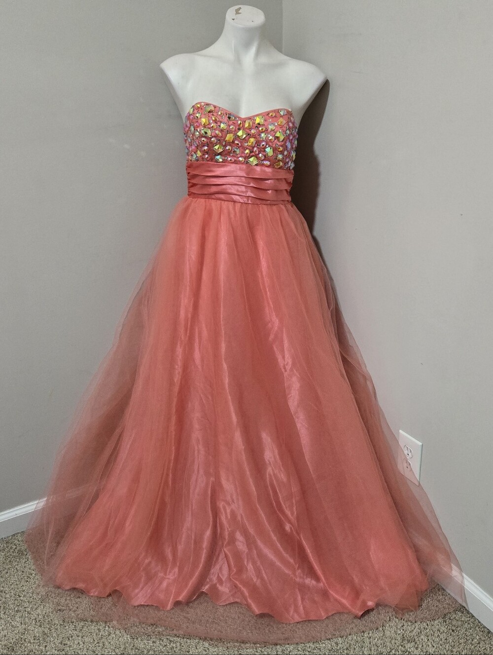 Sz 5/6 Masquerade Coral Pink Strapless Tulle Ballgown w Oversize AB Crystals